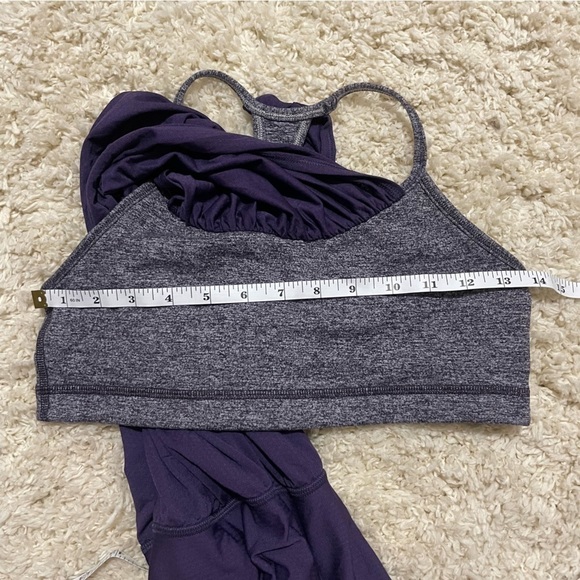 LULULEMON 2 in 1 Bra and tank size 8 - Picture 8 of 9
